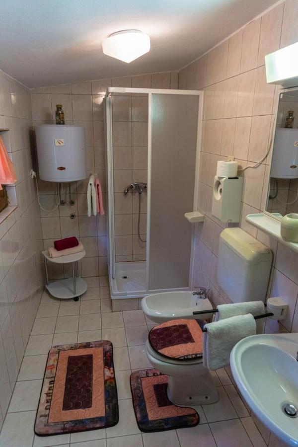 Villa Pineta à Gračišče Extérieur photo
